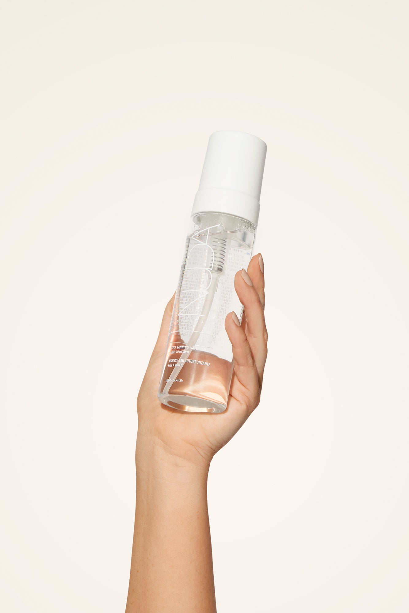 Nuda Self Tanning Water Mousse - Medium to Dark